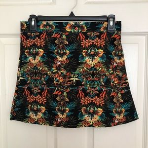 Super cute printed skirt